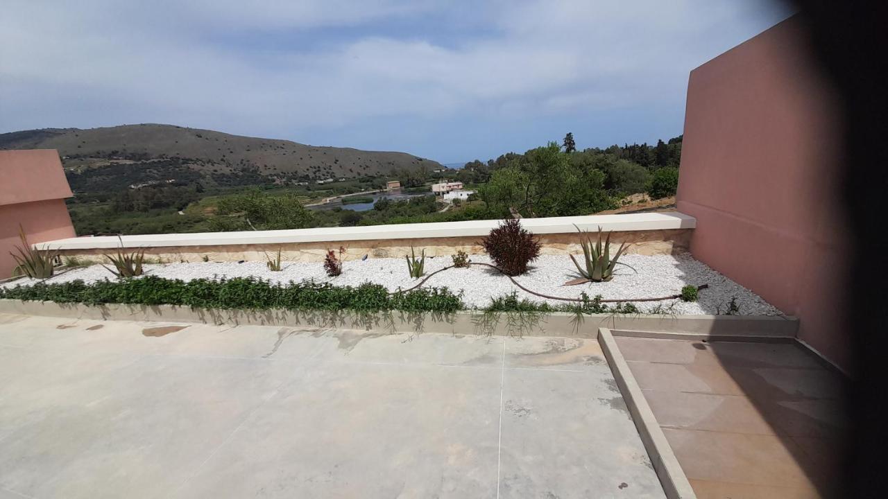 Georgioupoli Studio 2 With A Pool And Lake Views Bagian luar foto