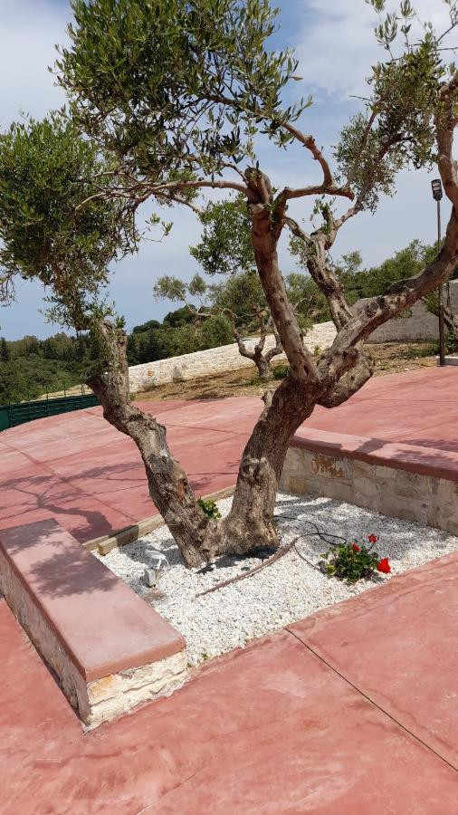 Georgioupoli Studio 2 With A Pool And Lake Views Bagian luar foto