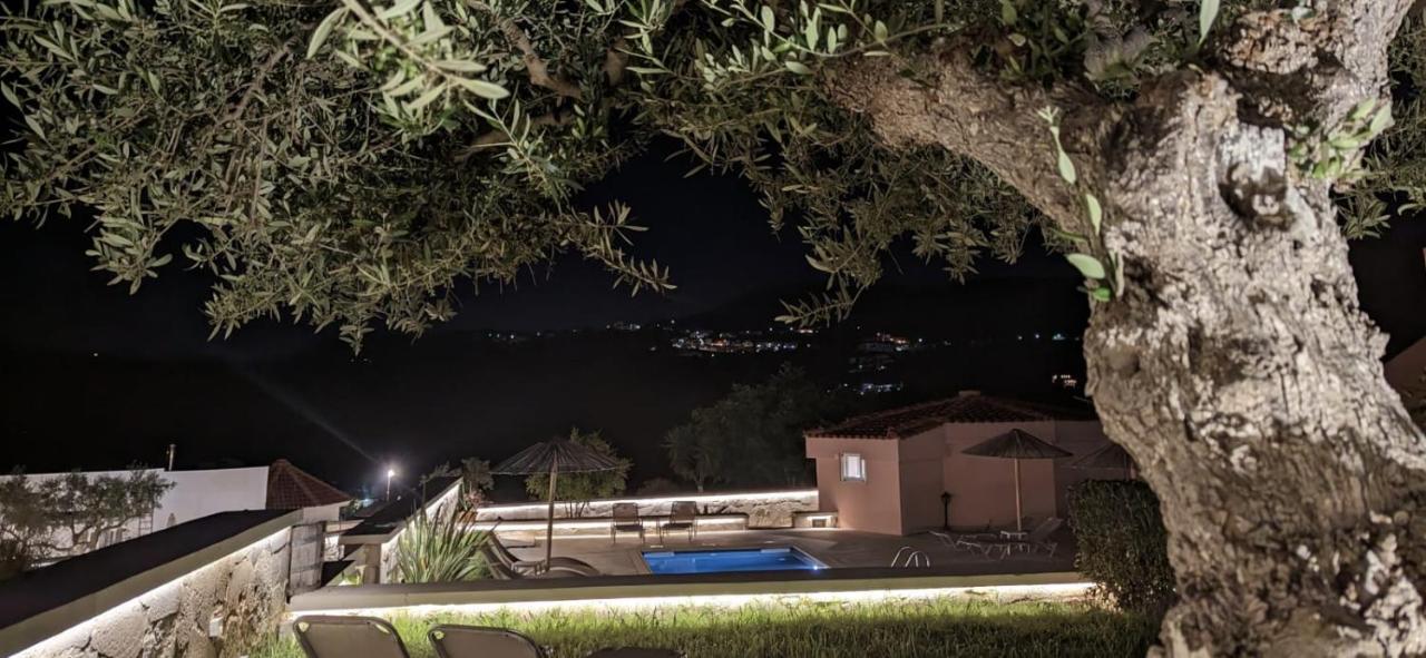 Georgioupoli Studio 2 With A Pool And Lake Views Bagian luar foto